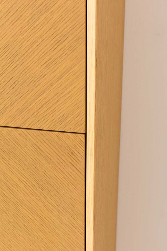 Kolomkast Waldorf eik hangend 170x40x35cm