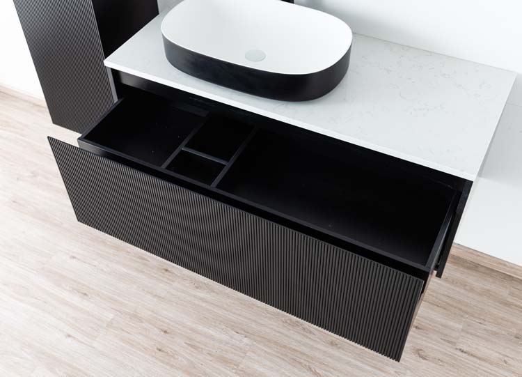 Meuble de salle de bains Windsor noir mat suspendu avec vasque à poser simple 120cm