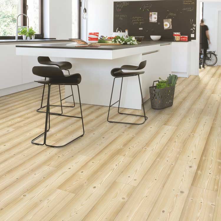 Sol stratifié Quick-step Impressive 8mm - Pin naturel