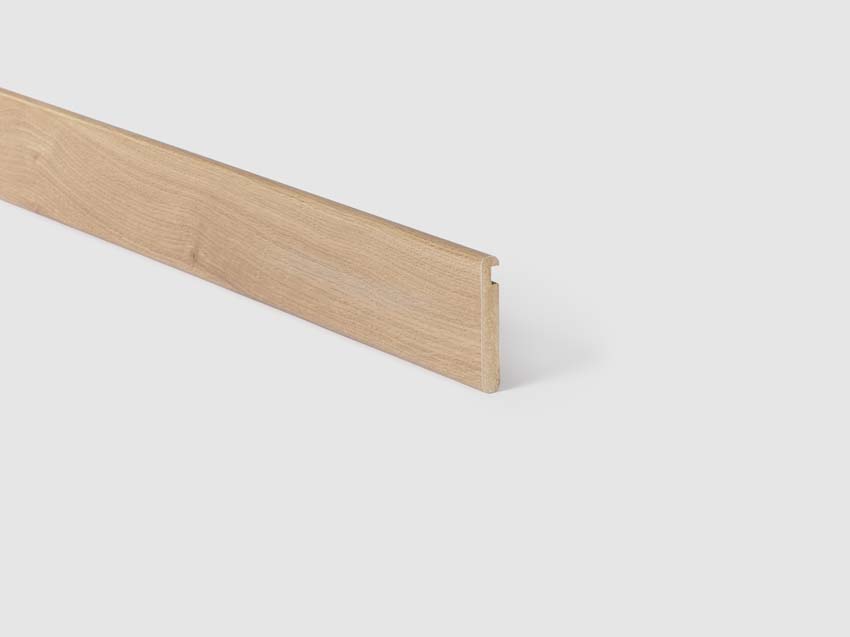 Profilé escalier ouvert Trebbia oak 130x7x1cm