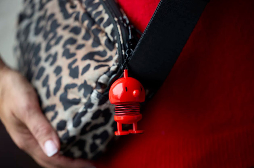 Hoptimist Bag charm rouge XS