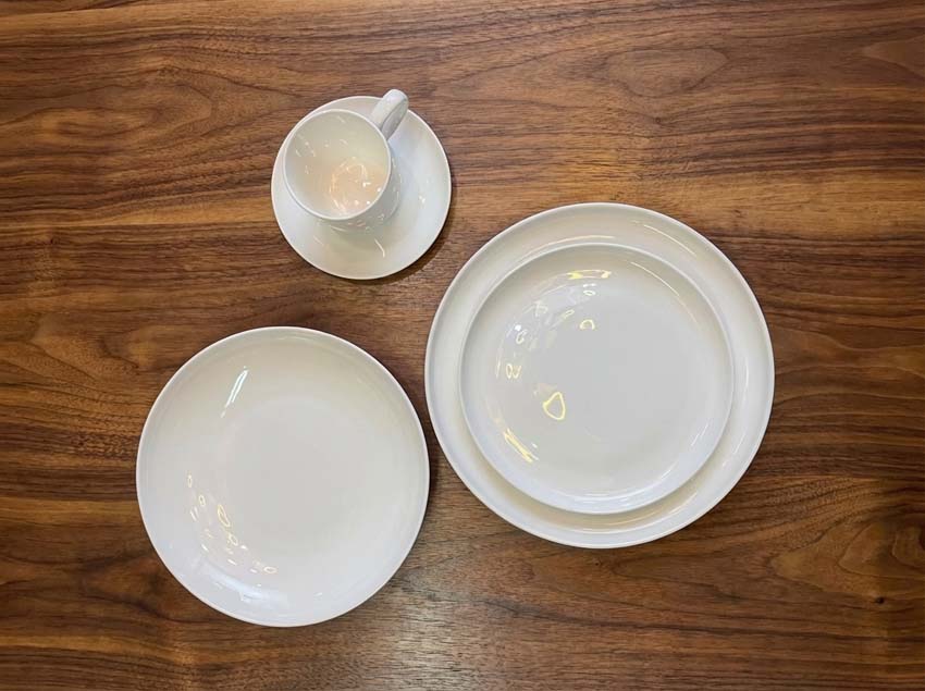 Service de table Alura en porcelaine blanche - 20 pièces - 4 personnes
