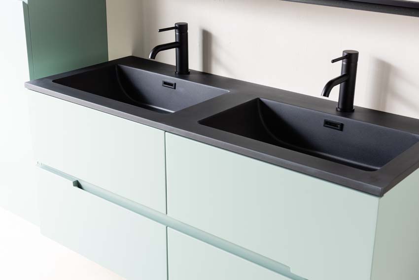 Meuble de salle de bains Truman vert gris suspendu avec lavabo double noir mat 120cm